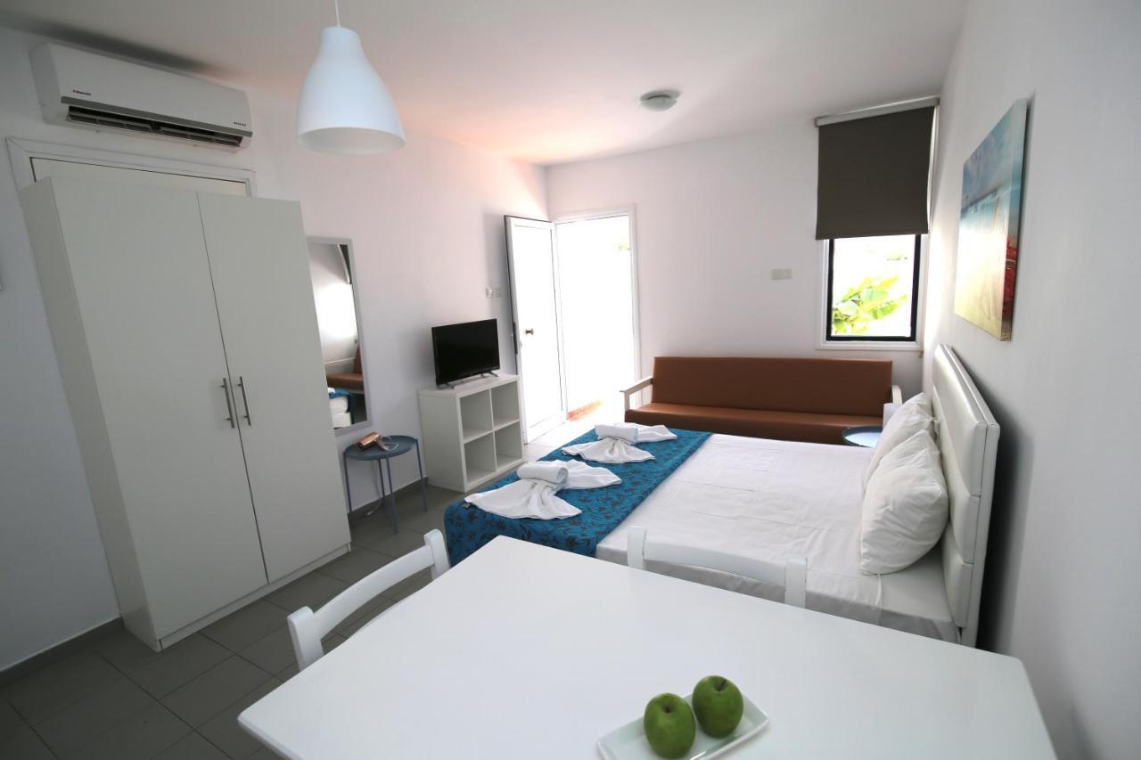 Lantiana Napa Aparthotel Айя-Напа Екстер'єр фото