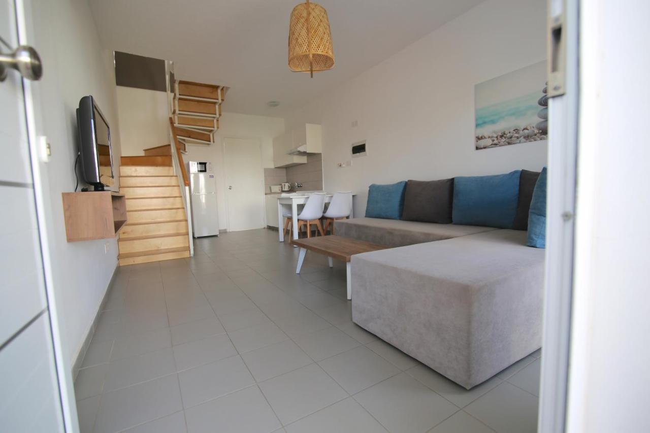Lantiana Napa Aparthotel Айя-Напа Екстер'єр фото
