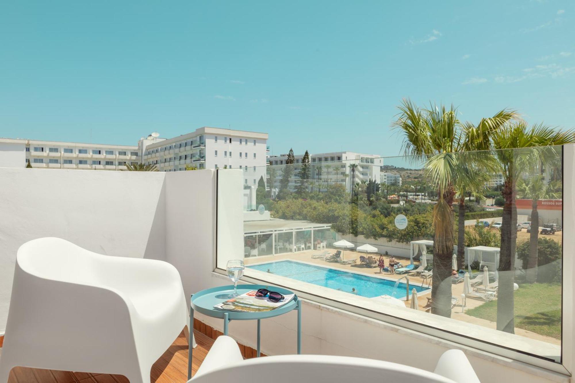 Lantiana Napa Aparthotel Айя-Напа Екстер'єр фото